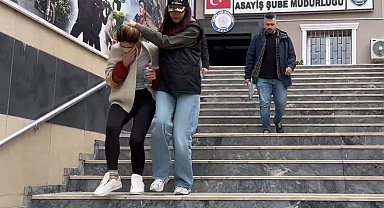 Kapalıçarşı'da Maskeli Altın Hırsızı Yakalandı: 80 Suç Kaydı Çıktı