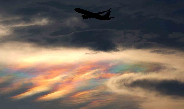 Kayıp Malezya uçağını arama çalışmaları durduruldu