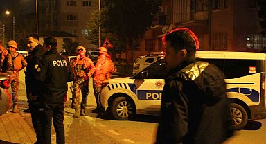 Kayseri'de Tüfekle Terör Estiren Şahıs Özel Harekatla İkna Edildi: Polisten Helallik İstedi