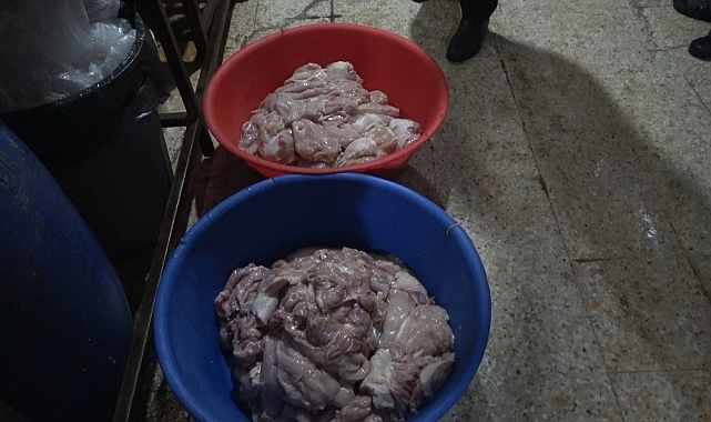 Kilis Belediye Başkanı Bilecen&#039;den Hijyen Baskını: Gıda İmalathanesi Mühürlendi