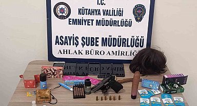 Kütahya'da Fuhuş Operasyonu: 6 Gözaltı, 13 Mağdur Kurtarıldı