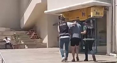 Marmaris'te Sahte Pound Operasyonu: İngiliz Turist Yakalandı, Sınır Dışı Edildi
