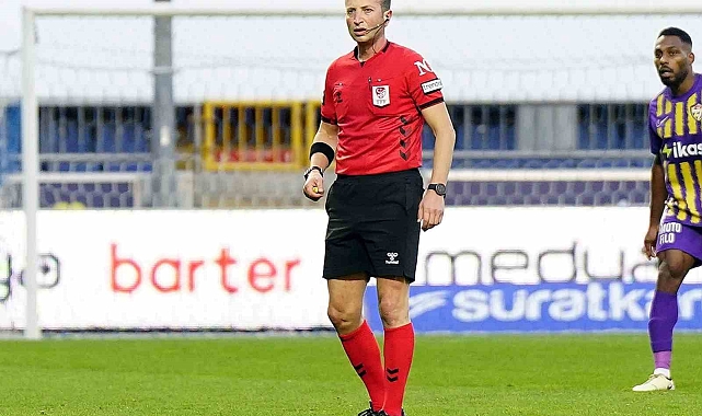 Sivasspor - Fenerbahçe maçının hakemi belli oldu