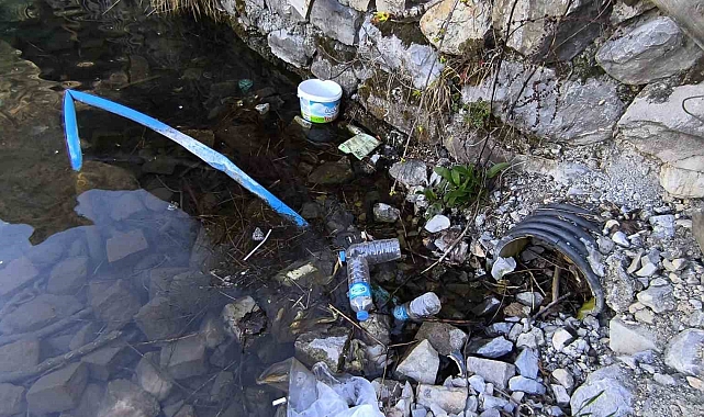 Türkiye&#039;nin Sakin Cenneti Yedigöller, Bakımsızlık ve Kirlilikle Karşı Karşıya!