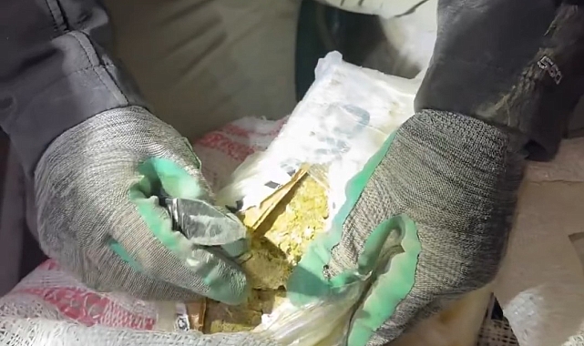 Yüksekova&#039;da Tırda Büyük Uyuşturucu Baskını: 61 Kilogram Uyuşturucu Ele Geçirildi, 1 Tutuklama