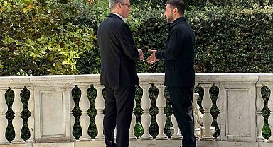 Zelenskiy ile Starmer "tam ateşkesi" görüştü
