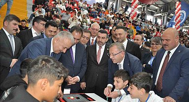 81 ilin şampiyonları Kars'ta ter döküyor