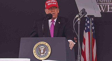 ABD Başkanı Trump: "Dünyanın şimdiye kadar gördüğü en güçlü ordusunu ben inşa ettim"