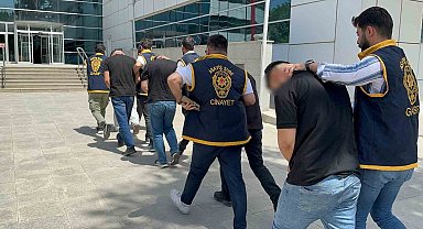 Adıyaman'da iki kişinin yaralandığı silahlı kavgada 5 kişi tutuklandı