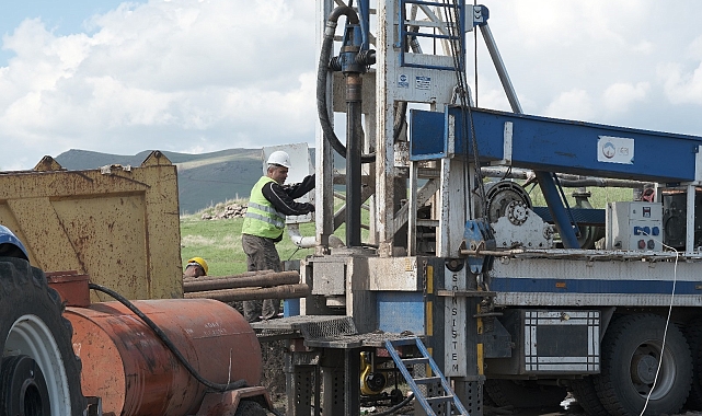 Ağrı Valiliği Müjdeledi: Murat Köyü&#039;nün Su Sorunu Çözüme Kavuşuyor
