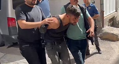 Aksaray'da Kan Donduran Otomobil Hırsızlığı: Çocuğu Araçtan Atıp Kaçtı!