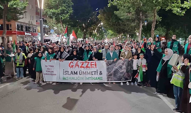 Batman&#039;da binlerce kişi Gazze için yürüdü