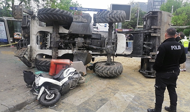 Bayrampaşa'da Kontrolden Çıkan Kepçe Ortalığı Karıştırdı: 2 Yaralı