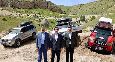 Bitlis ve Erzurum valilerinden Adilcevaz'a ziyaret