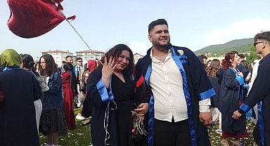 Bülent Ecevit Üniversitesi Mezuniyet Töreni'nde Coşku ve Evlilik Teklifi Bir Arada