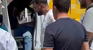 Diyarbakır'da Otomobilde Baygın Bulunan Sürücü Kurtarıldı