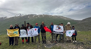 Iğdır'da 19 Mayıs Coşkusu Zirvede: İDABİS'ten Ağrı Dağı Eteğinden Karakoyunlu'ya Anlamlı Yürüyüş