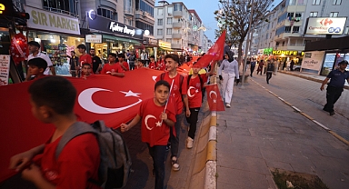 Iğdır’da Gençlik Yürüyüşü Coşkusu