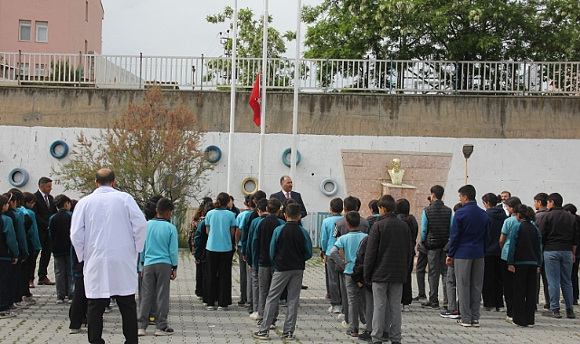 Iğdır İl Milli Eğitim Müdürü Aziz Gün Tuzluca&#039;da Okulları Ziyaret Etti