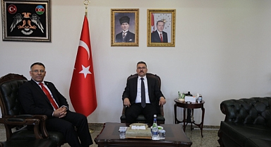 Iğdır Üniversitesi Rektörü Ekrem Gürel'den Vali Ercan Turan'a Ziyaret 
