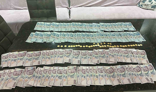 İzmir Merkezli FETÖ Operasyonunda 33 Şüpheli Yakalandı