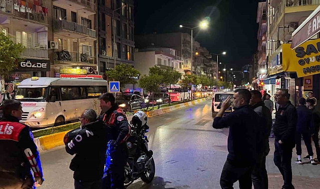 Kuşadası'nda Sopalı Kavga: Çok Sayıda Yaralı