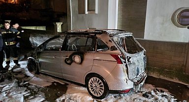 Muğla'da Otomobil Yangınında Kundaklama Şüphesi: Gözaltına Alınan Şahıs Serbest Bırakıldı