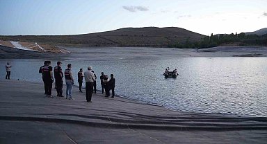 Niğde'de Acı Kayıp: Baraj Göletinde Suya Düşen Furkan Kalkan'ın Cansız Bedeni Bulundu