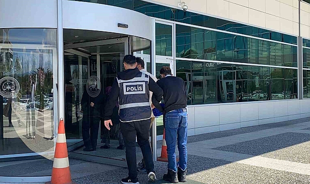 Polis 65 saat kayıt inceledi: 2 hırsız tutuklandı