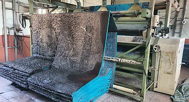 Yangın Manisa'daki Halı Fabrikasını Vurdu