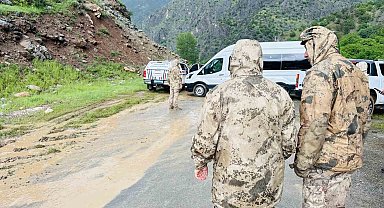 Yüksekova'da Avaşin Deresi'nde Kaybolan İbrahim İçin Arama Çalışmaları 7. Gününde