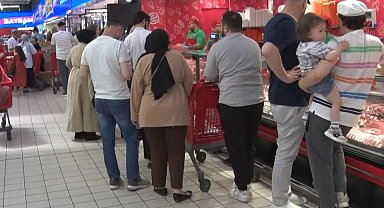 Zincir Marketten Bayram İndirimleri: Vatandaşlar Akın Etti