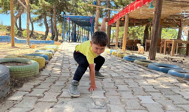 5 yaşındaki Candaş Efe, topuk kanından erken teshisle sağlıklı büyüyor