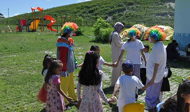 Akyaka&#039;da okul öncesi çocuk şenlikleri