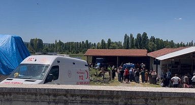 Bayram tatili için köyüne gelen genç, traktör kazasında hayatını kaybetti
