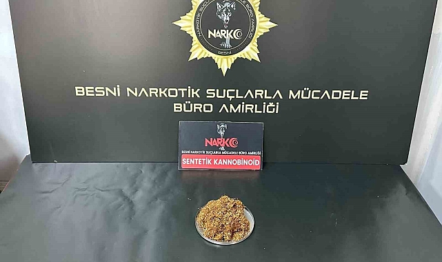 Besni'de Şüpheli Şahısların Üzerinden Uyuşturucu Madde Çıktı