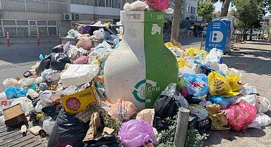 Buca'da Çöp Krizi: Sokaklar Grev Nedeniyle Hindistan'ı Andırıyor