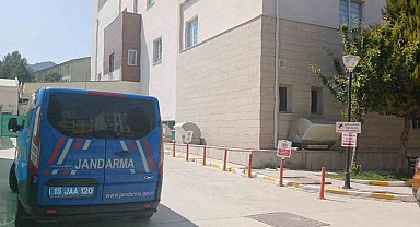 Burdur'da Kurban Bayramı Kazası: Elini Kıyma Makinesine Kaptıran Genç Kız Ağır Yaralandı