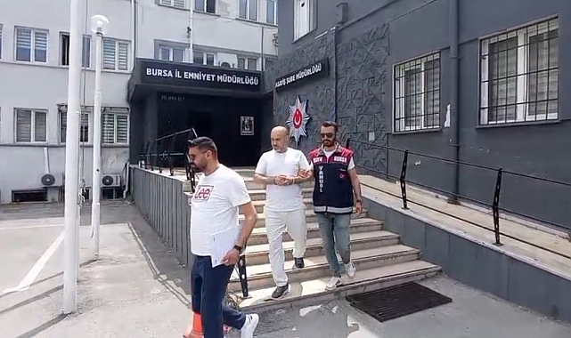 Bursa&#039;da Kredi Notu Vaadiyle 817 Bin Liralık Dolandırıcılık!