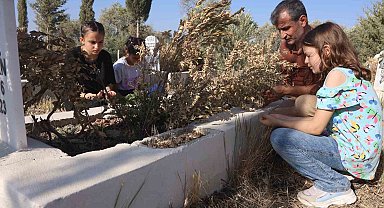 Depremde Eşini ve 3 Evladını Kaybeden Gazeteci, Kalan 4 Çocuğuna Hem Annelik Hem Babalık Yapıyor