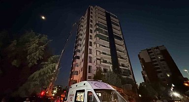 Diyarbakır'da Yangın: Mahsur Kalan Bebek Kurtarıldı, 17 Kişi Dumandan Etkilendi
