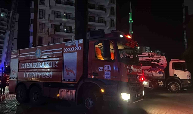 Diyarbakır&#039;daki Yangın Faciasında Can Kaybı 3&#039;e Yükseldi