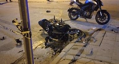 Erzincan'da Trafik Kazası: 2 Kişi Hayatını Kaybetti