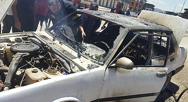Fırından aldığı köz otomobili yaktı