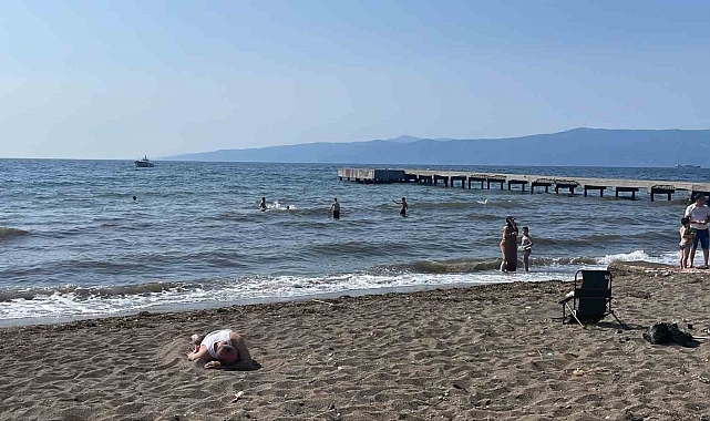 Gemlik&#039;te Denizde Akıntıya Kapılan Gençlerden Biri Hayatını Kaybetti
