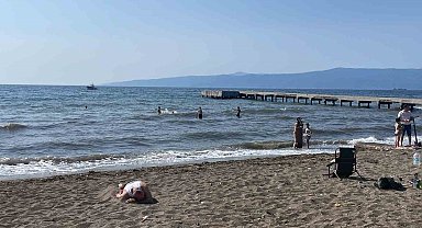 Gemlik'te Denizde Akıntıya Kapılan Gençlerden Biri Hayatını Kaybetti