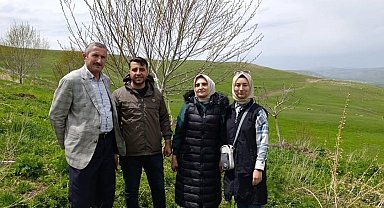 Hamur'da Meyve Ağaçları İçin Budama ve Aşılama Eğitimi Verildi