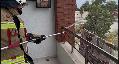 Hatay'da Balkon Keyfine Yılan Darpı: İtfaiye Harekete Geçti!
