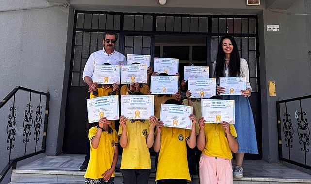 Hoşhaber İlkokulu&#039;ndan Sınırları Aşan Eğitim: eTwinning Projeleriyle Öğrenciler Hem Öğrendi Hem Eğlendi