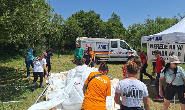 Iğdır'da AFAD Gönüllüleri Kampı Büyük Başarıyla Tamamlandı: Afetlere Hazırlık Hız Kesmiyor